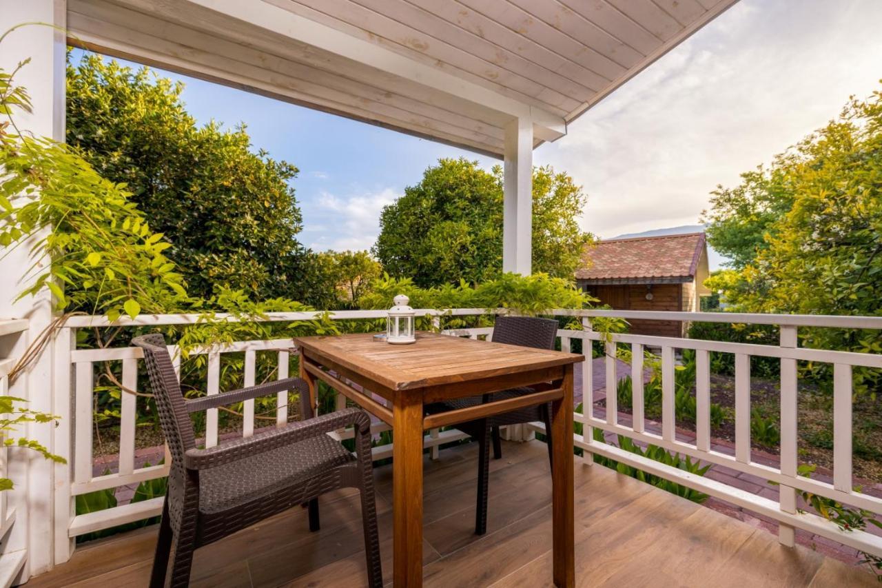 Turkuazkoey Guest House Finike Bagian luar foto