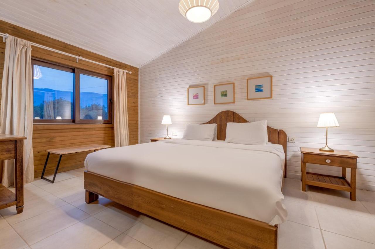 Turkuazkoey Guest House Finike Bagian luar foto